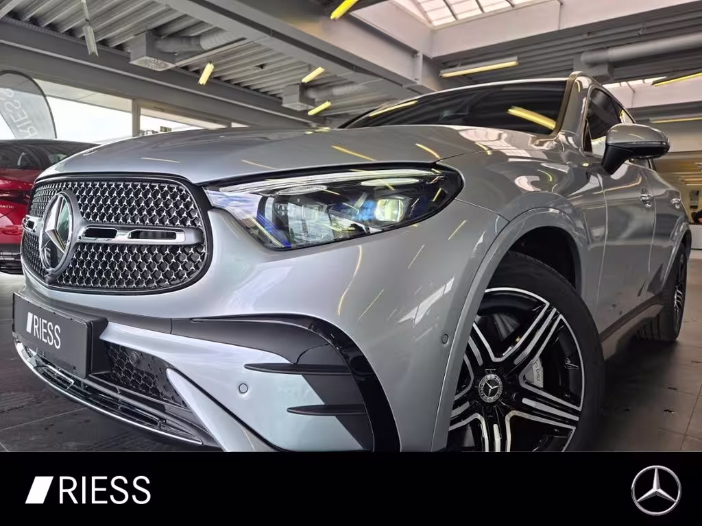 Mercedes-Benz GLC 220 d 4MATIC 360 AHK AUT Akustikglas Kam. LM