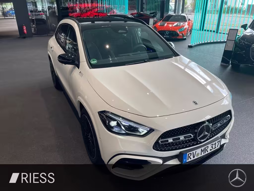 Mercedes-Benz GLA 200 AMG+PANO+AHK+TOWKL+MULTIBEAM+KEYL+360°+ GLA 200 - Bild 9