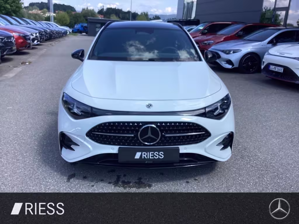 Mercedes-Benz CLA 200 4M SB NEU+X178+AMG+AHK+KEYL+SUPERSCR+360 CLA 200 Shooting Brake - Bild 3