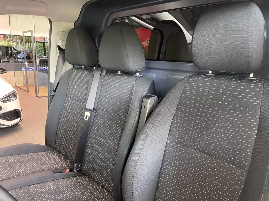 Mercedes-Benz Vito 116 CDI  KASTEN/LANG/360°KAM/AHK/HOLZFUßBOD Vito - Bild 11