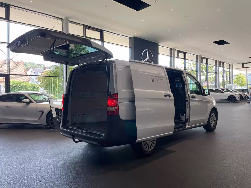 Mercedes-Benz Vito 116 CDI  KASTEN/LANG/360°KAM/AHK/HOLZFUßBOD Vito - Bild 6