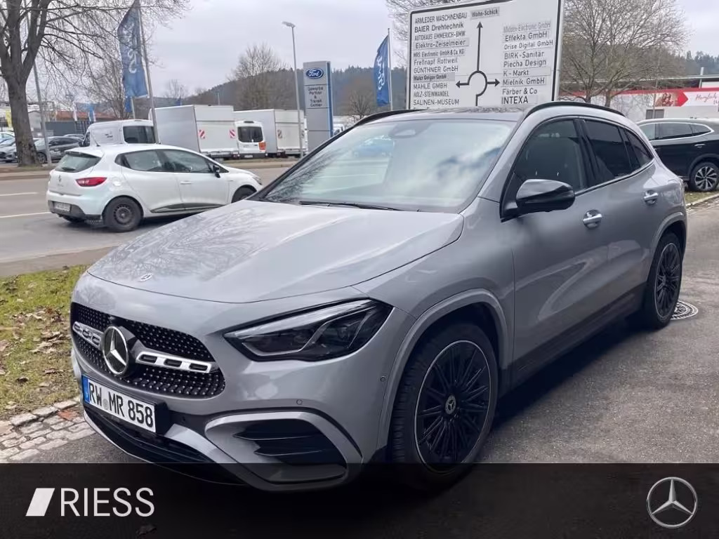 Mercedes-Benz GLA 250 4MATIC 360 ACC AHK AUT DynLicht HUD Kam. - Bild 2