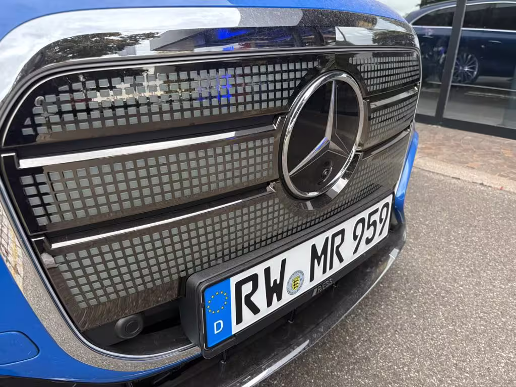 Mercedes-Benz GLC 400 4M elektrisch AMG+AHK+ZUS400VDC+ZUS22kWAC GLC 400 - Bild 17
