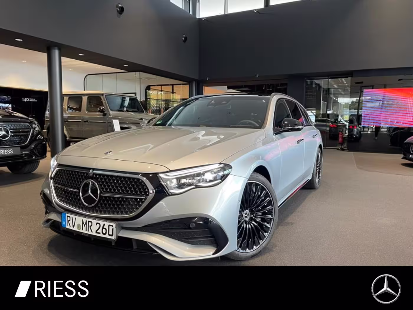 Mercedes-Benz E 450 d 4MATIC T-Modell 360 4xSHZ ACC AHK AUT LM