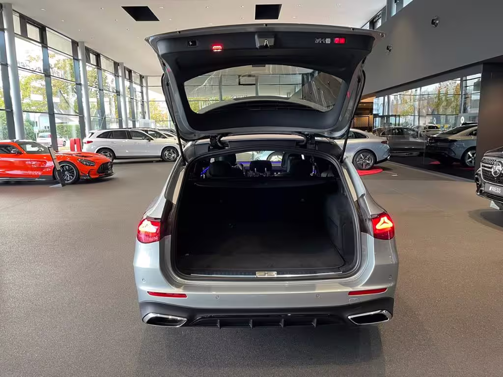 Mercedes-Benz E 450 d T 4M AMG+AIRMATIC+HUD+AHK+SUPERSCR+STDHZ E 450 - Bild 19