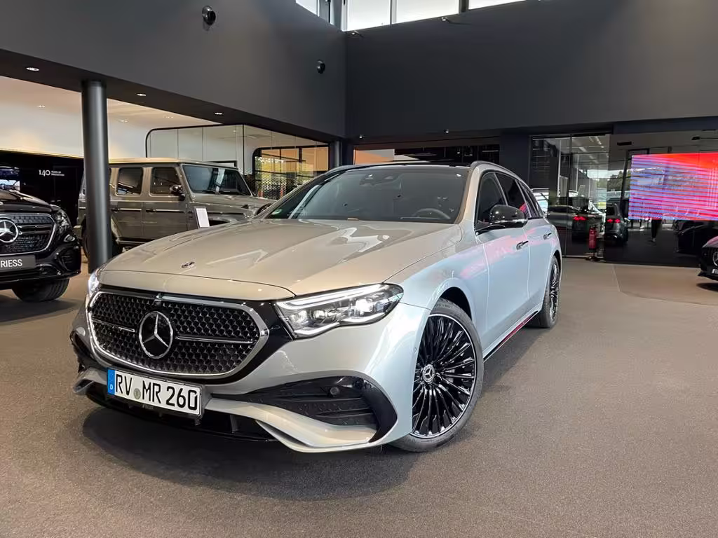 Mercedes-Benz E 450 d T 4M AMG+AIRMATIC+HUD+AHK+SUPERSCR+STDHZ E 450 - Bild 2