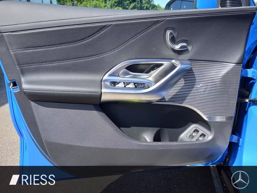 Mercedes-Benz GLC 400 4M EQ AMG+AHK+400 Vzus+22 KW+SKY CONTROL GLC 400 - Bild 4