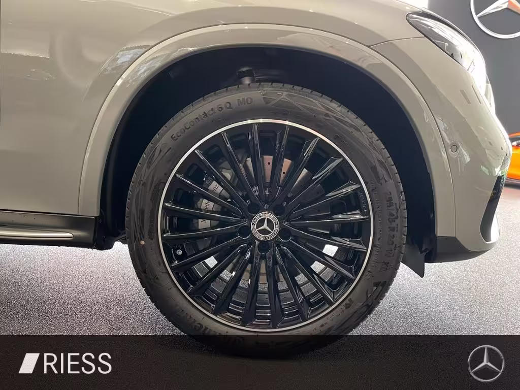 Mercedes-Benz GLC 300 4MATIC 360 4xSHZ ACC AHK AUT Akustikglas GLC 300 - Bild 10