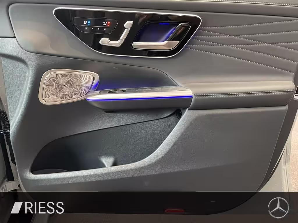 Mercedes-Benz GLC 300 4MATIC 360 4xSHZ ACC AHK AUT Akustikglas GLC 300 - Bild 13