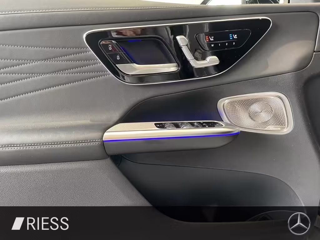 Mercedes-Benz GLC 300 4MATIC 360 4xSHZ ACC AHK AUT Akustikglas GLC 300 - Bild 4