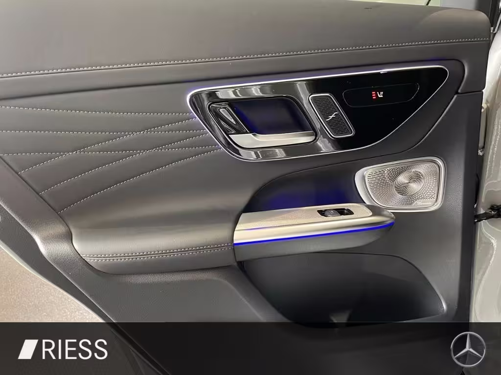 Mercedes-Benz GLC 300 4MATIC 360 4xSHZ ACC AHK AUT Akustikglas GLC 300 - Bild 6