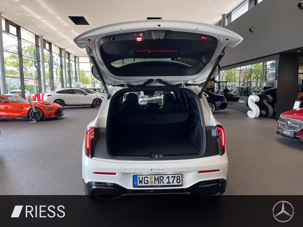 Mercedes-Benz GLB 180 NEU+X248+AMG+AHK+MULTIBEAM+KEYLESS+DISTR GLB 180 - Bild 17