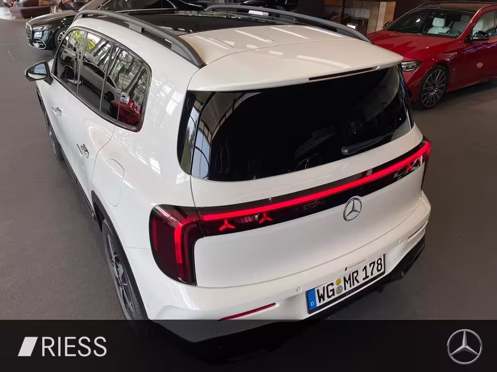 Mercedes-Benz GLB 180 NEU+X248+AMG+AHK+MULTIBEAM+KEYLESS+DISTR GLB 180 - Bild 7
