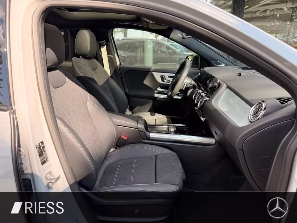 Mercedes-Benz GLA 250 e mit EQ Hybrid Technologie 360 ACC AHK GLA 250 - Bild 10