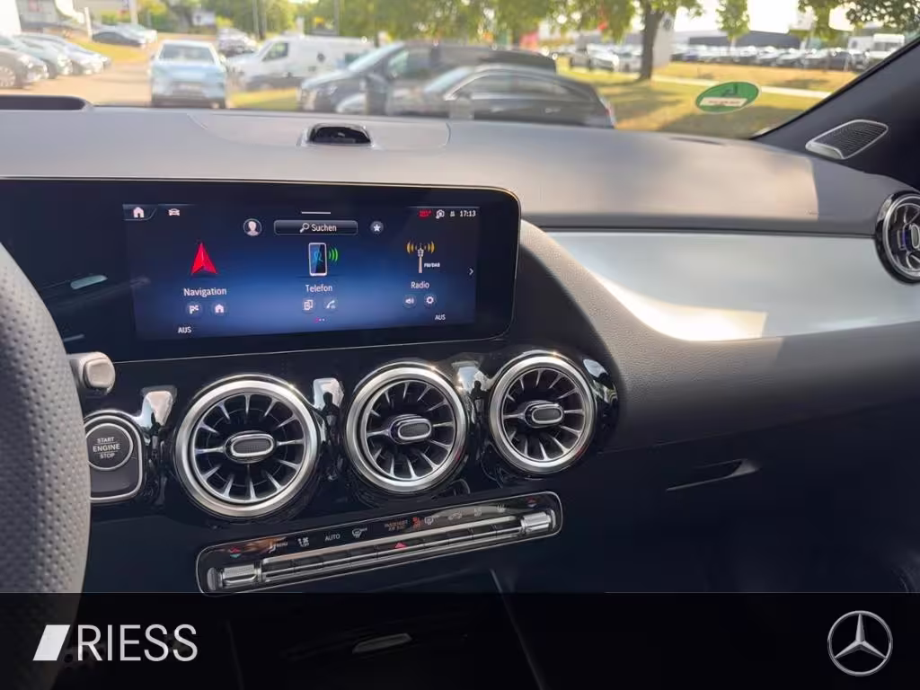 Mercedes-Benz GLA 250 e mit EQ Hybrid Technologie 360 ACC AHK GLA 250 - Bild 14