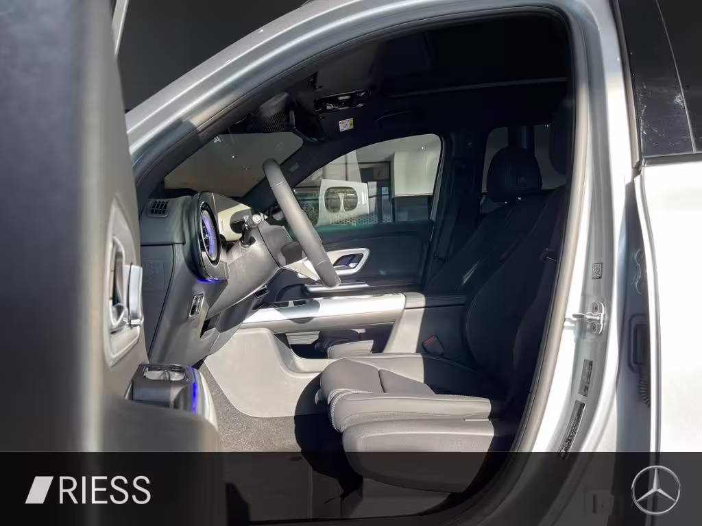 Mercedes-Benz GLB 250+ EQ PROGR+7 SITZE+AHK+DISTR+MULTIB+360°+ GLB 250 - Bild 3