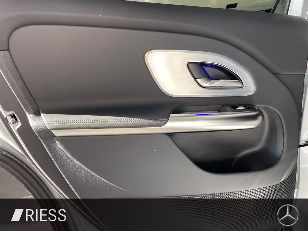 Mercedes-Benz GLB 250+ EQ PROGR+7 SITZE+AHK+DISTR+MULTIB+360°+ GLB 250 - Bild 6