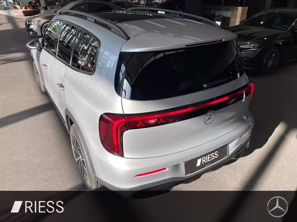 Mercedes-Benz GLB 250+ EQ PROGR+7 SITZE+AHK+DISTR+MULTIB+360°+ GLB 250 - Bild 7