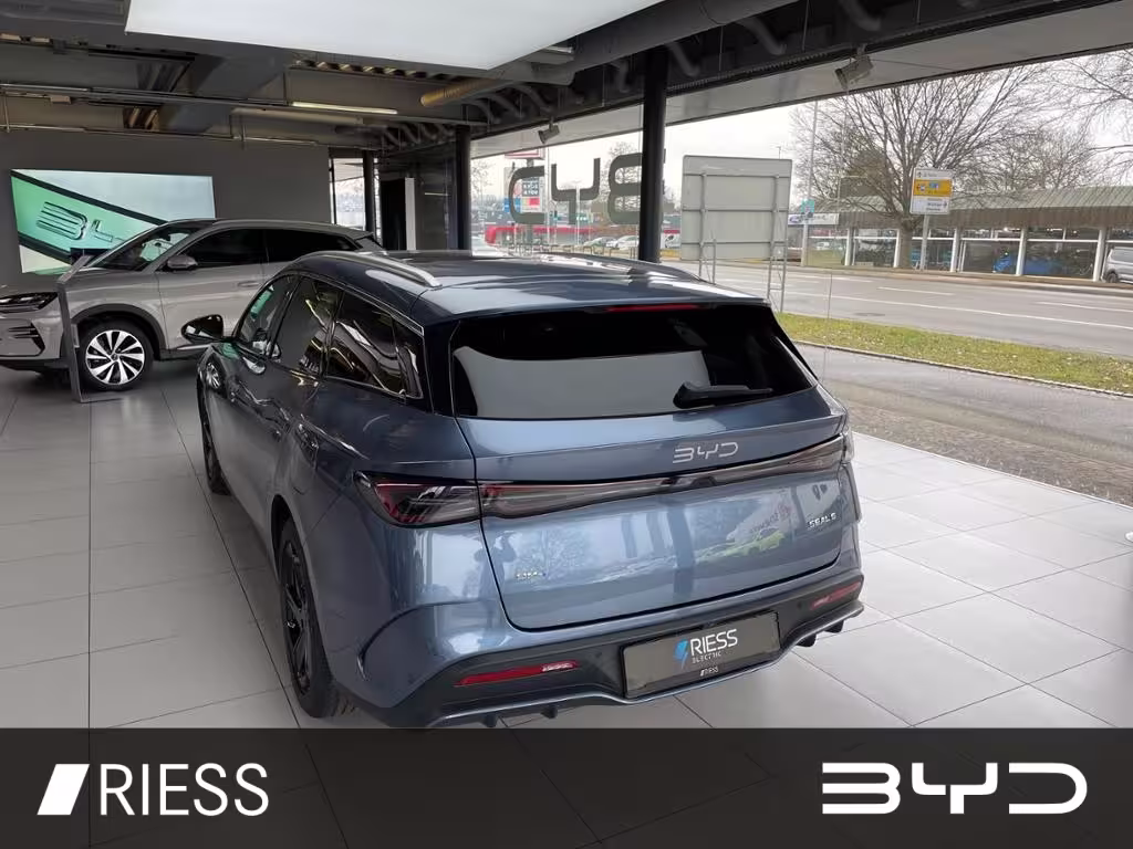 BYD SEAL 6 DM-i Touring Comfort  ACC+360KAM+Pano - Bild 5