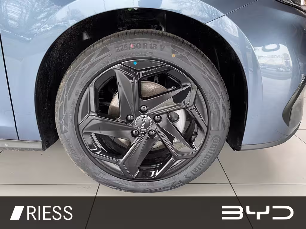 BYD SEAL 6 DM-i Touring Comfort  ACC+360KAM+Pano - Bild 8